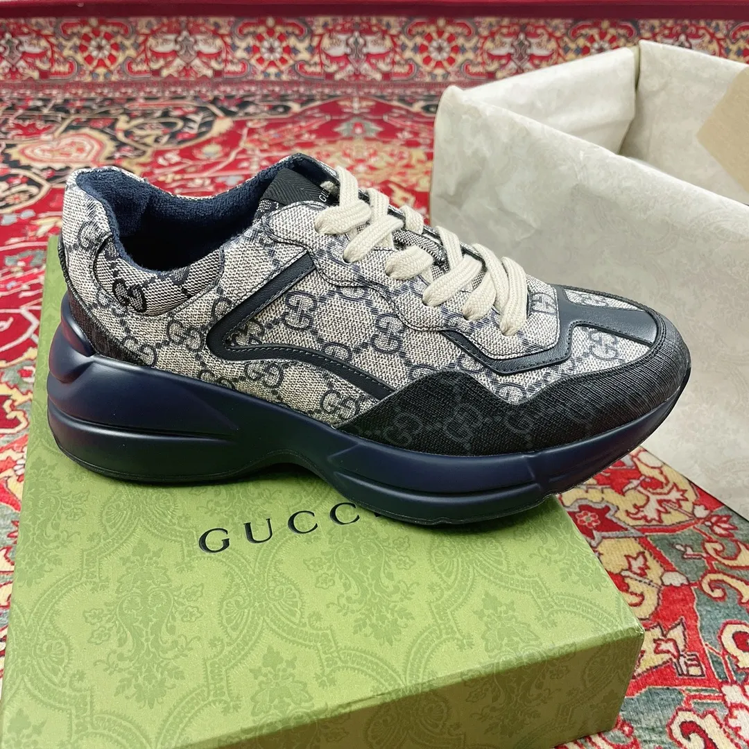 P700👟👟 Gucci - top version - dad shoes series ⚠ GG couple dad shoes, which have been popular in recent years. The unique charm of ugly and handsome men is really more and more interesting the more you look at it. You will definitely plant grass and call it ❤ 5D drawing printing, mixed surface splicing color, original customization, original outsole, package production process‼ Women's size: 35-40 Men's size: 39-44